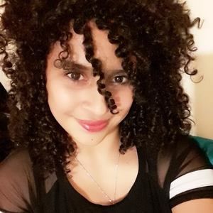 Meet your Posher, Dani